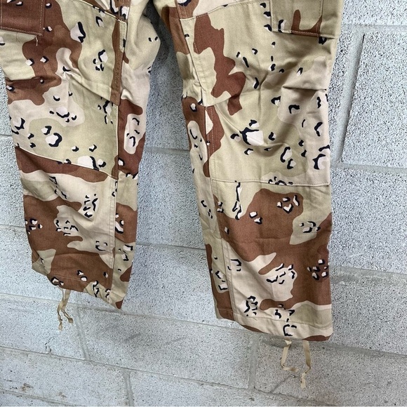 NWT Urban Renewal Urban Outfitters Army Pants - Picture 3 of 11
